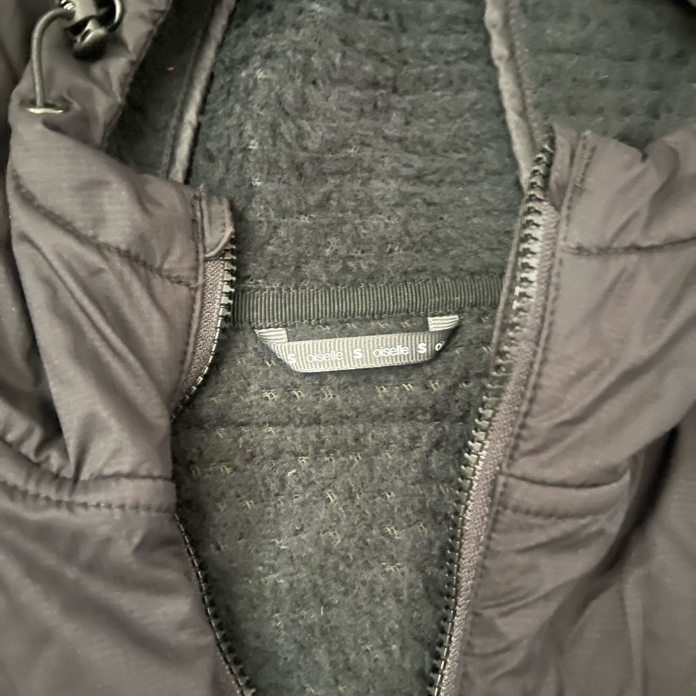 Oiselle Black Wazzoah Parka Size Small - Picture 2 of 5
